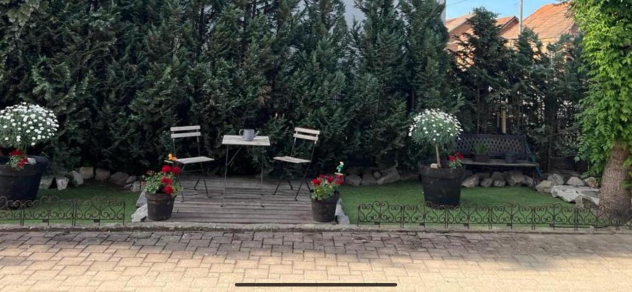4 Stars Apartments Near Airport Velika Gorica Bagian luar foto