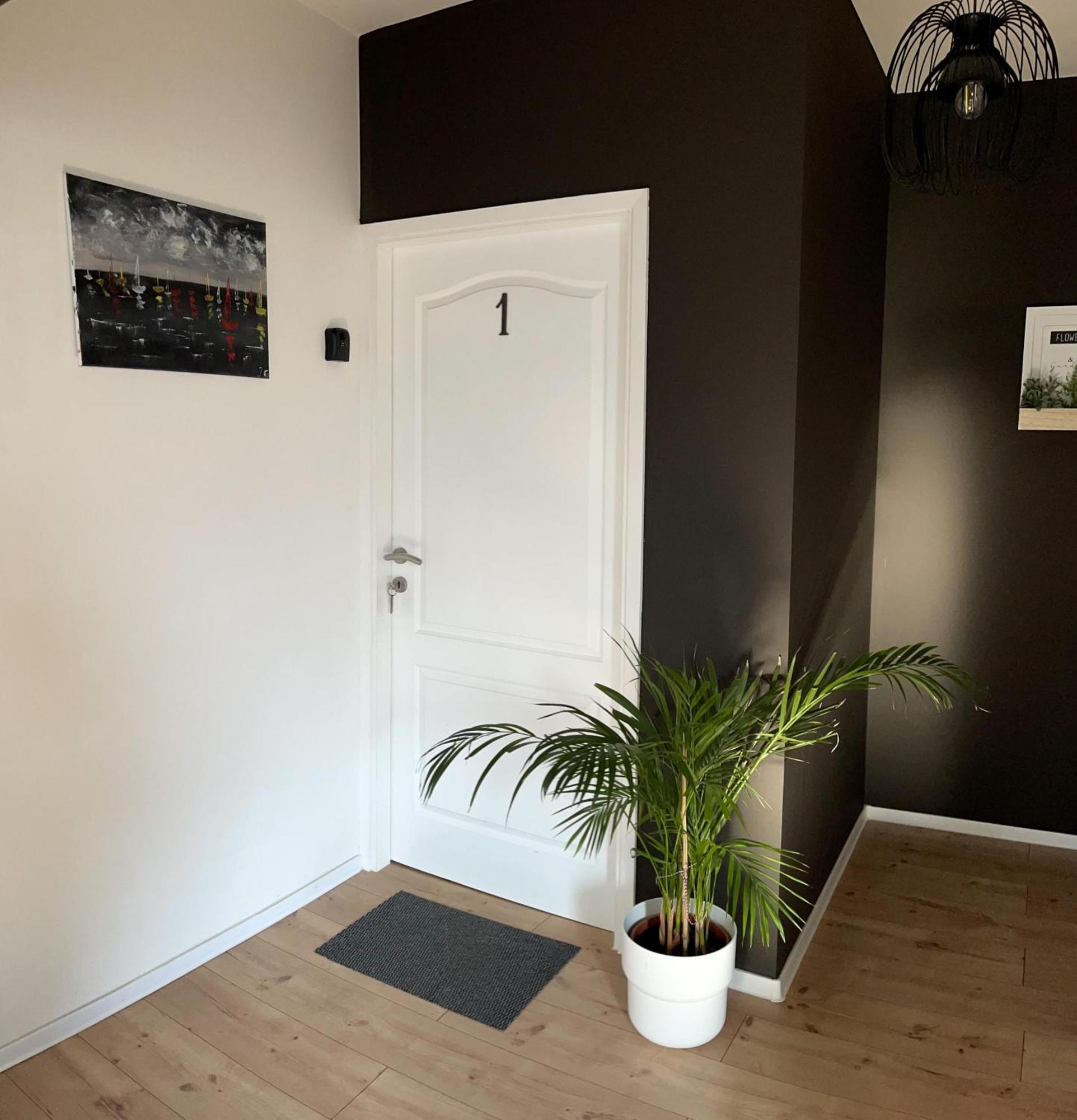 4 Stars Apartments Near Airport Velika Gorica Bagian luar foto
